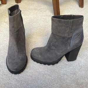 Sam Edelman grey suede & leather boots